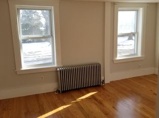 36 Derby St FLOOR 1, Salem, MA 01970