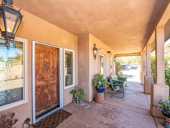 4th image of 14909 4th St