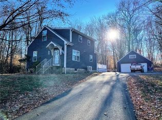 993 Pine St, Seekonk, MA 02771