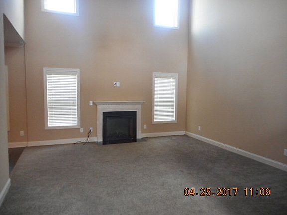 5th image of 8842 Crenshaw Dr