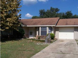 177 Juniper Dr, Freeport, FL 32439