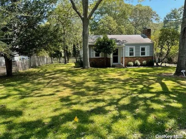 68 Rogers Avenue, Westhampton Beach, NY 11978