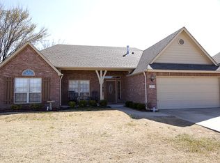 1310 E 134th Pl, Glenpool, OK 74033