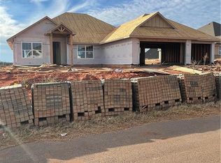 2803 Sherwood Ct, Newcastle, OK 73065