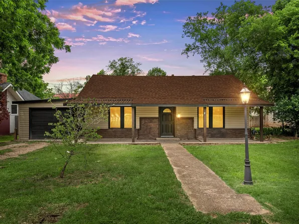 306 N Bordon St, Lorena, TX 76655
