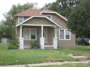 472 Main St, Grainfield, KS 67737