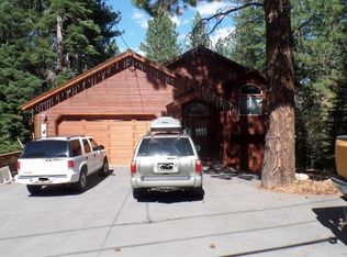 10379 Royal Crest Dr, Truckee, CA 96161