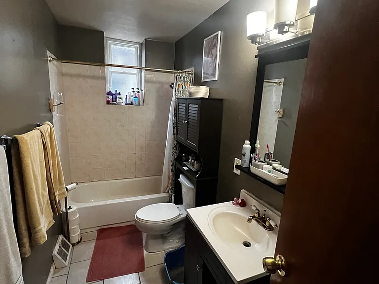 751 S 4th St #1 — Photo 13