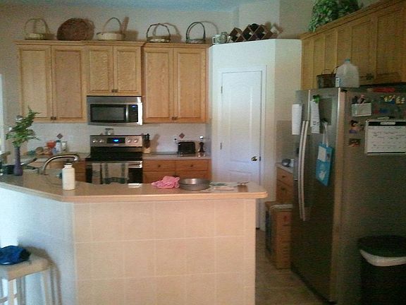 2nd image of 4100 Lakeglen Dr