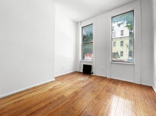 178 Kingsland Ave #1C, Brooklyn, NY 11222