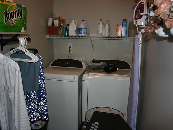 4th image of 525 Treymoor Lake Cir