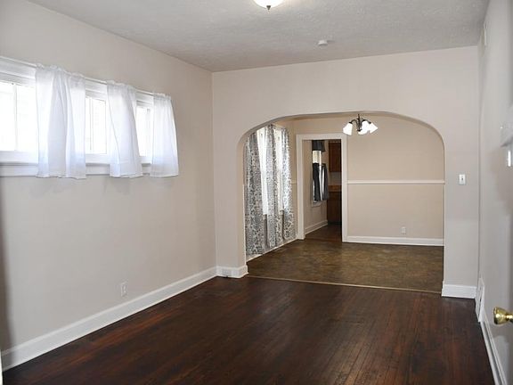 4th image of 1133 Jefferson Ave