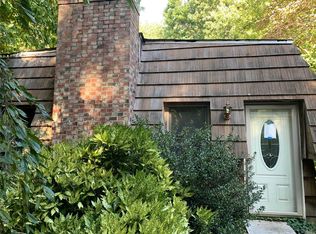 38 Millard Ave, Miller Place, NY 11764
