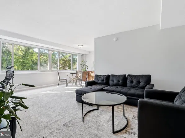 4410 Oglethorpe St APT 215, Hyattsville, MD 20781