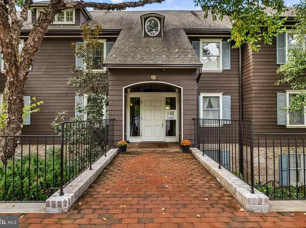 15 Devon Hill Rd Unit C6, Baltimore, MD 21210