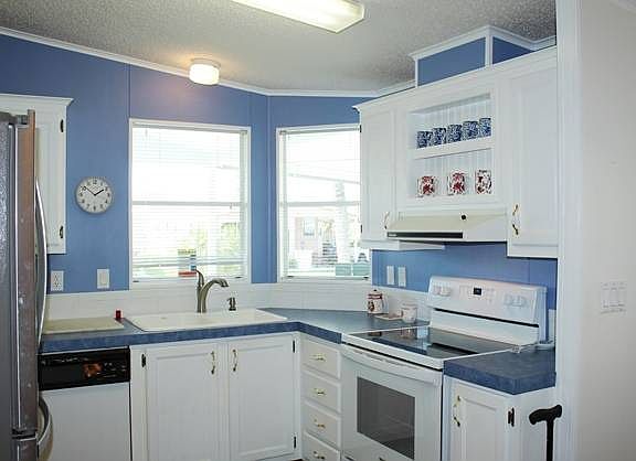 3rd image of 110 Wecuwa Dr
