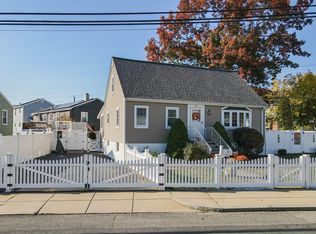 64 Vallaro Rd, Hyde Park, MA 02136