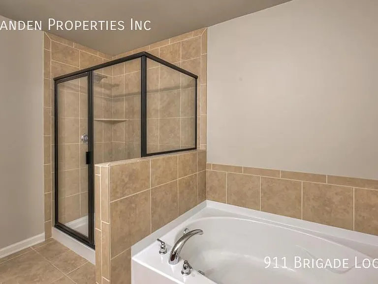 911 Brigade Loop — Photo 17