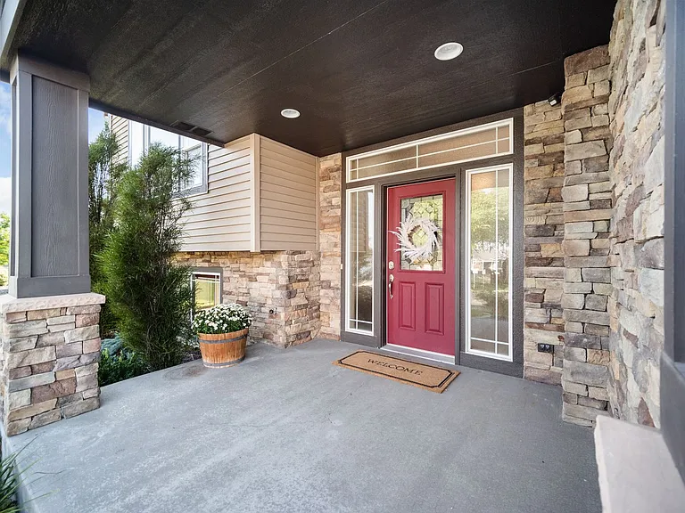 305 S Shelley — Photo 78
