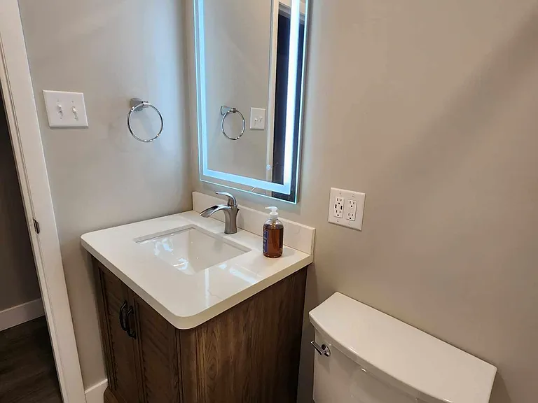 1732 Christine Dr — Photo 31