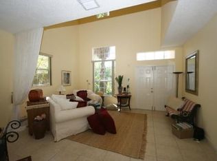 9215 SW 215th Ter, Cutler Bay, FL 33189