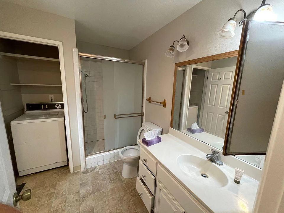 1st image of 4344 Stone Canyon Dr