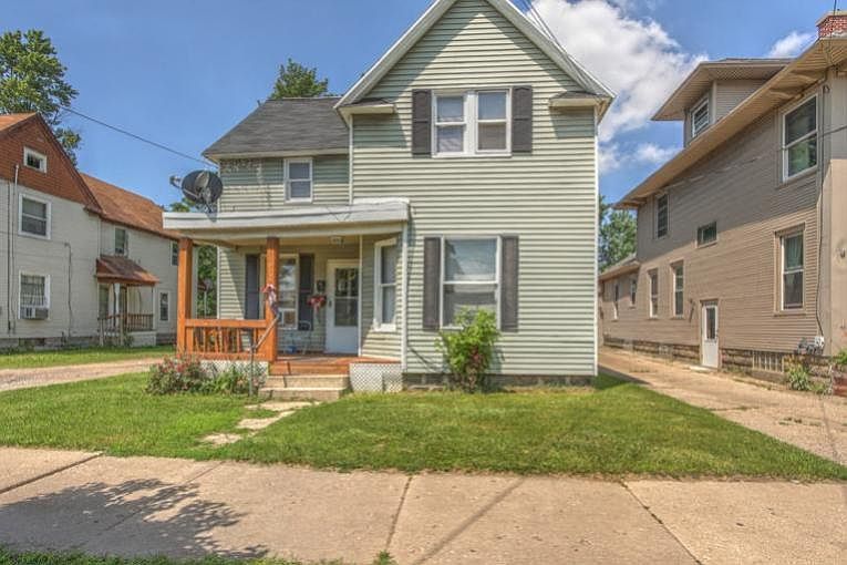 1st image of 1115 Turner Ave NW
