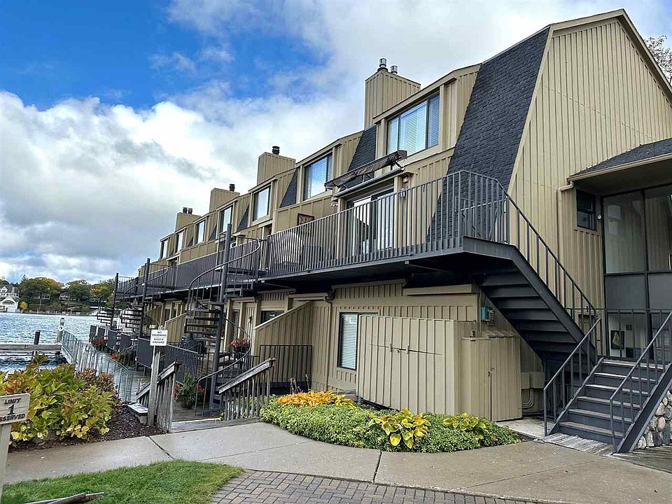 1st image of 207 Belvedere Ave APT 4