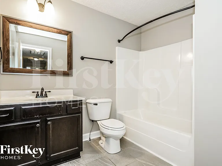 6935 Calderwood Dr — Photo 17