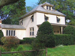 7 Graves St, Glens Falls, NY 12801