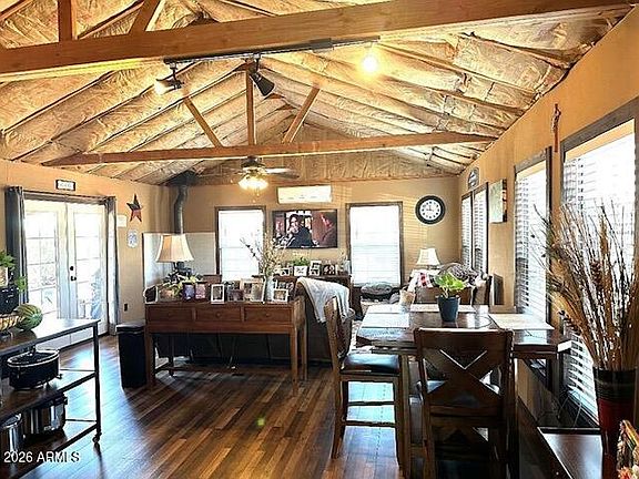 3rd image of 1350 Baha Rd