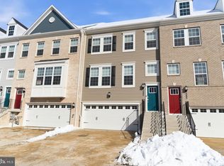 1715 Water Crossing Rd, Pikesville, MD 21208