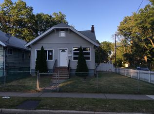 623 Spruce St, Roselle, NJ 07203