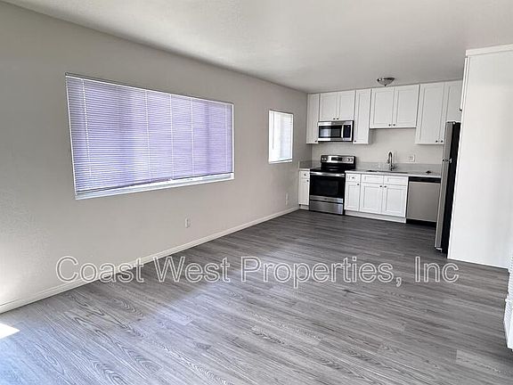 3rd image of 1361 Grand Ave APT 9