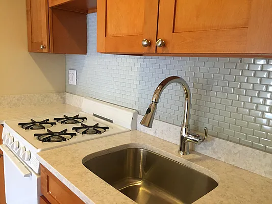 Rented by Uptown Flats LLC | media 3