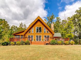 6914 Goose Creek Valley Rd, Montvale, VA 24122