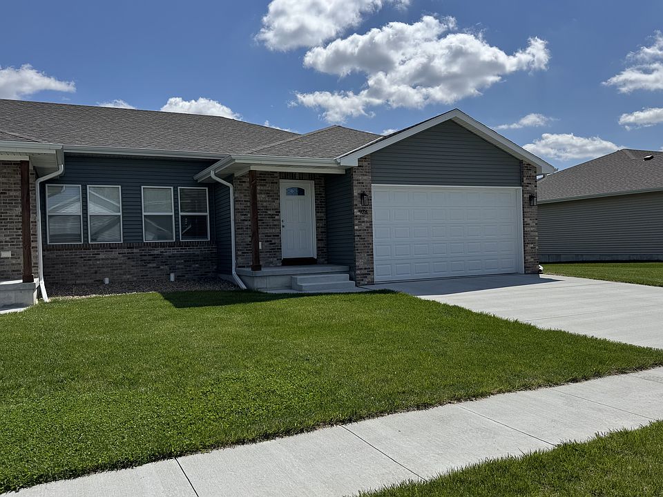 1st image of 978 Kate Ave #1