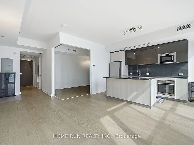 199 Slater St #1007 — Photo 11