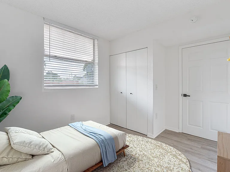 Bedroom 6 (Web Quality) - Vista Shores