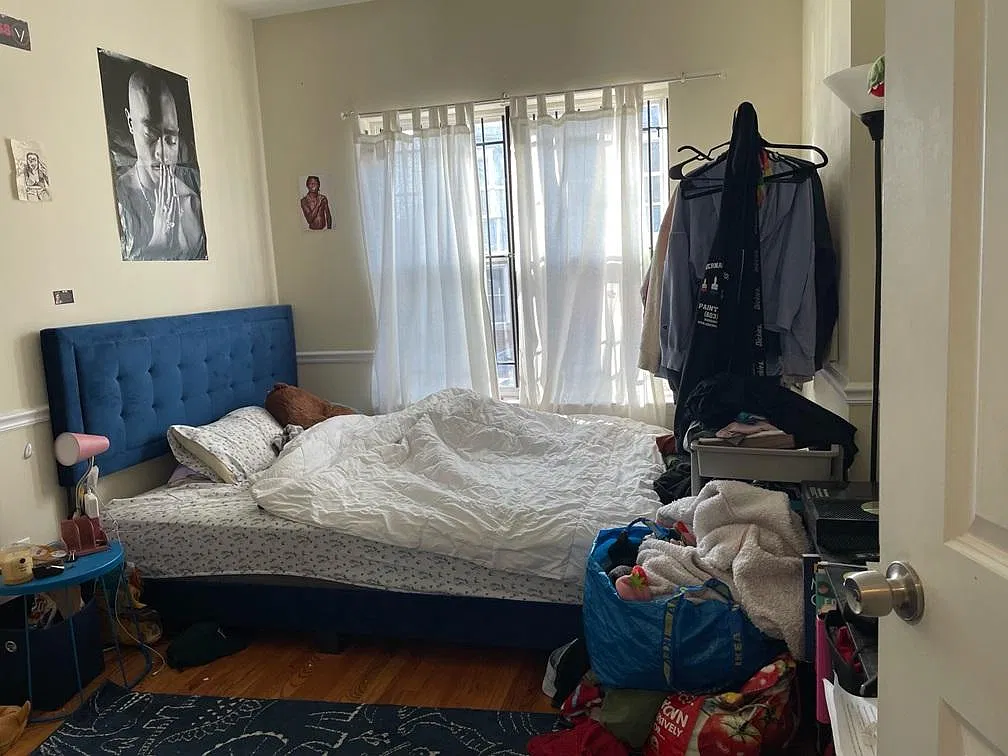 4 bed, 1200 sqft, $2,700 — Photo 2