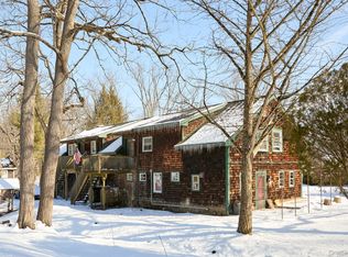 19 Roselawn Rd, Central Valley, NY 10917