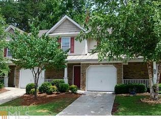 561 Fox Creek Xing, Woodstock, GA