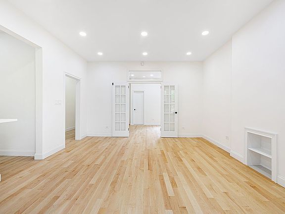 4th image of 882 Union St APT 3D