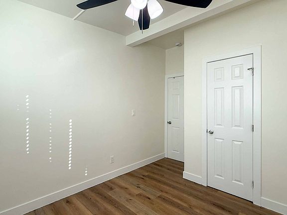 5th image of 304-334 S 65th St #6442