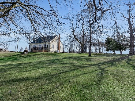 2nd image of 9471 York Rd