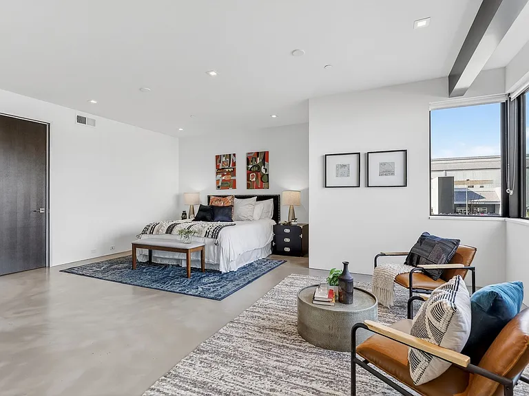 811 Folger Ave — Photo 45