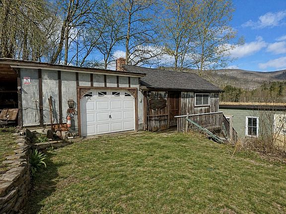 5th image of 1330 Hanky Panky Rd
