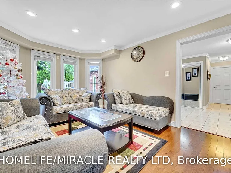 11 Phelps Dr — Photo 6