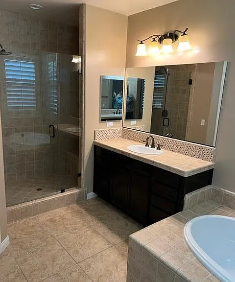 12715 Eversham Dr — Photo 22