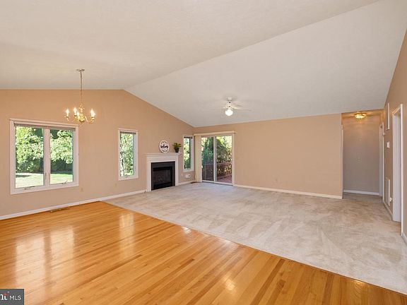 3rd image of 2221 Lake Terrace Dr #A